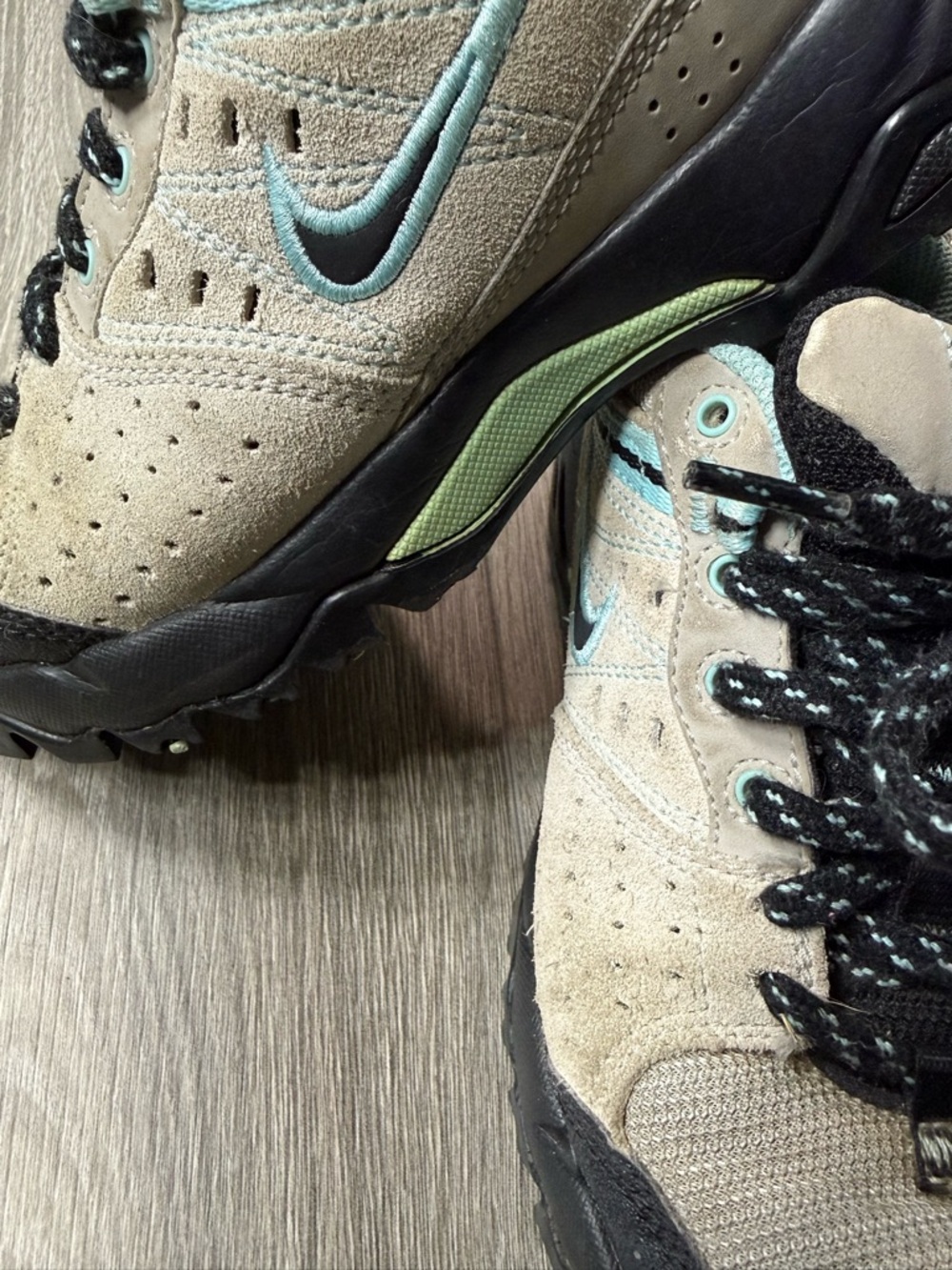 Nike ACG SALBOLIER Suede Hiking Shoes Gray/Sky Blue 380587-007 Women 7 Outdoors - Picture 14 of 15
